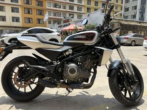 二手哈雷戴维森X 350