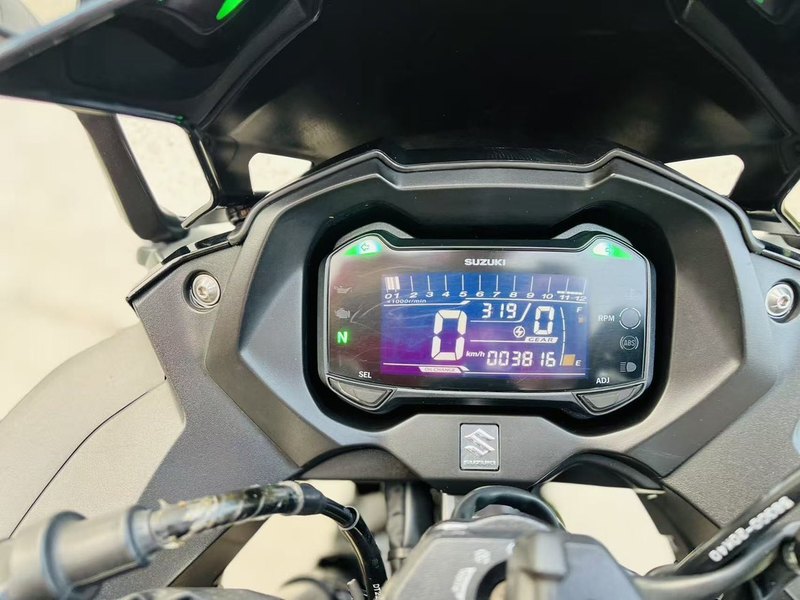 二手豪爵铃木GSX250R
