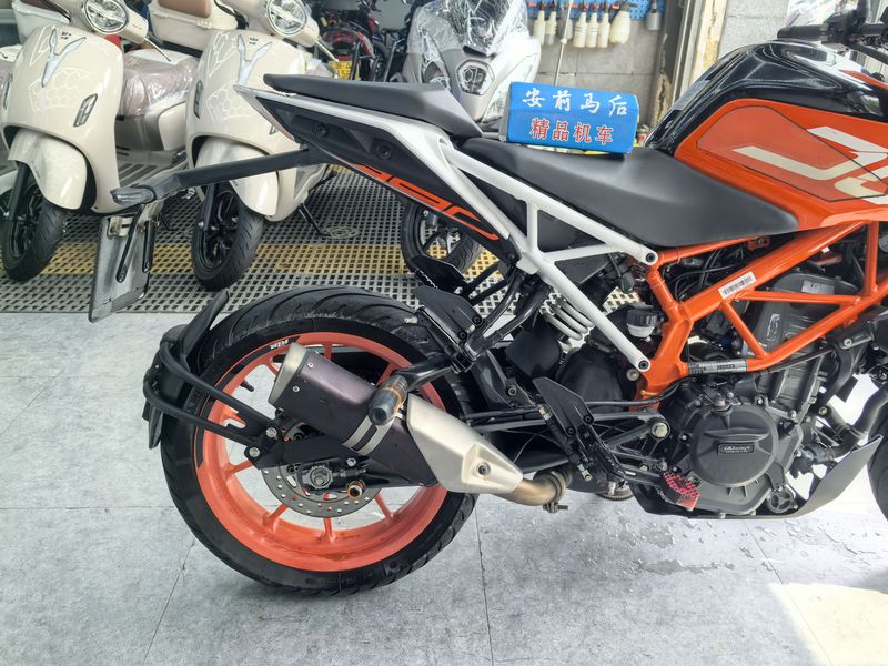 二手KTMR2R390 Duke