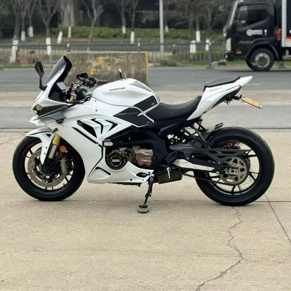 二手QJMOTOR赛600