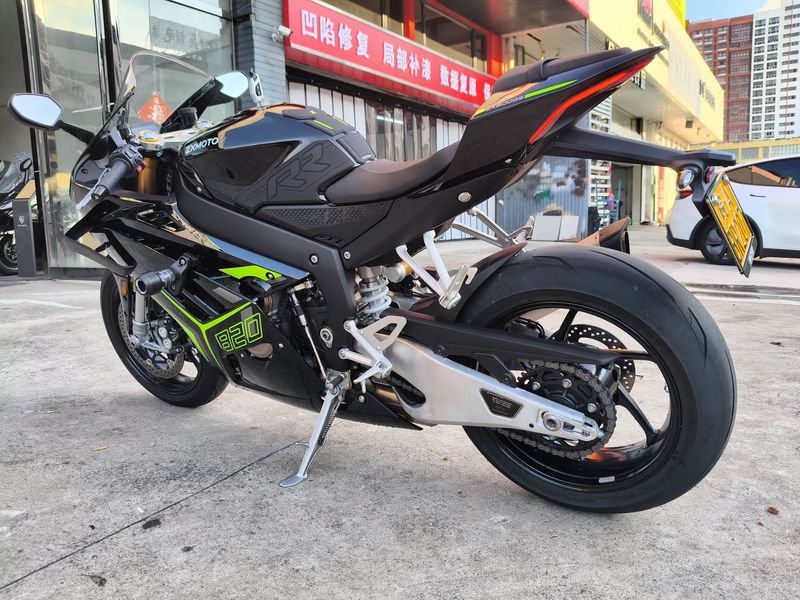 二手张雪机车820RR