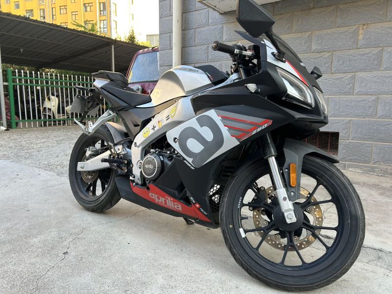 二手宗申阿普利亚GPR250R