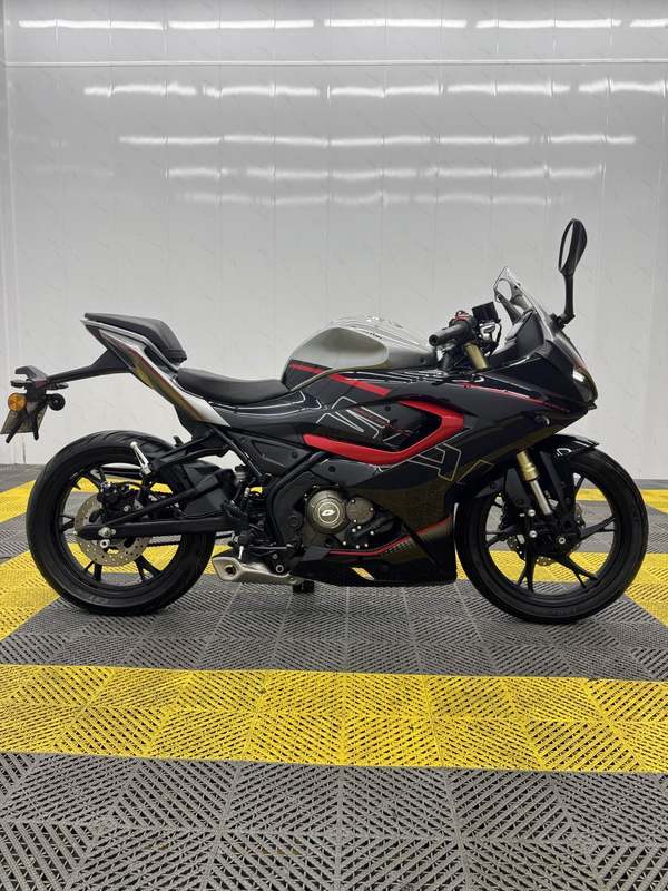 二手QJMOTOR赛150