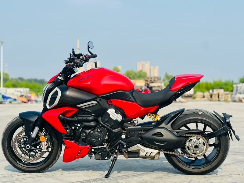 二手杜卡迪Diavel V4