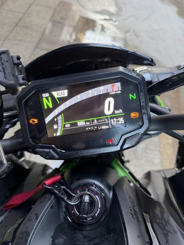 二手川崎Z900