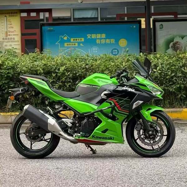 二手川崎Ninja 400