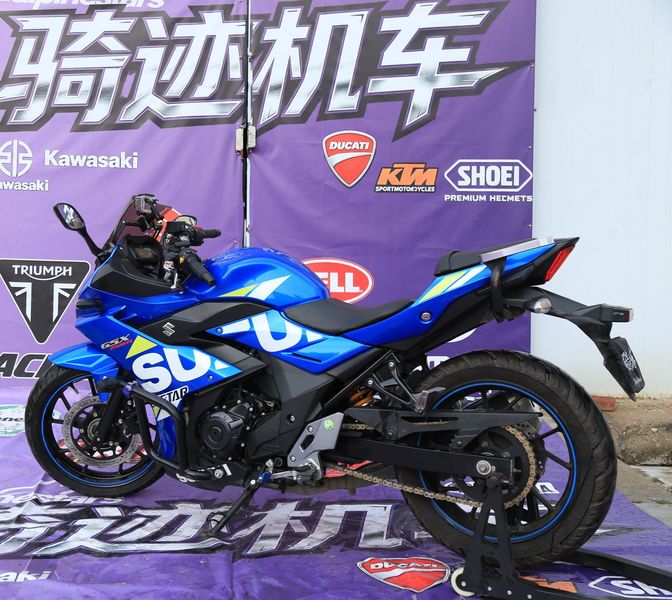 二手豪爵铃木GSX250R