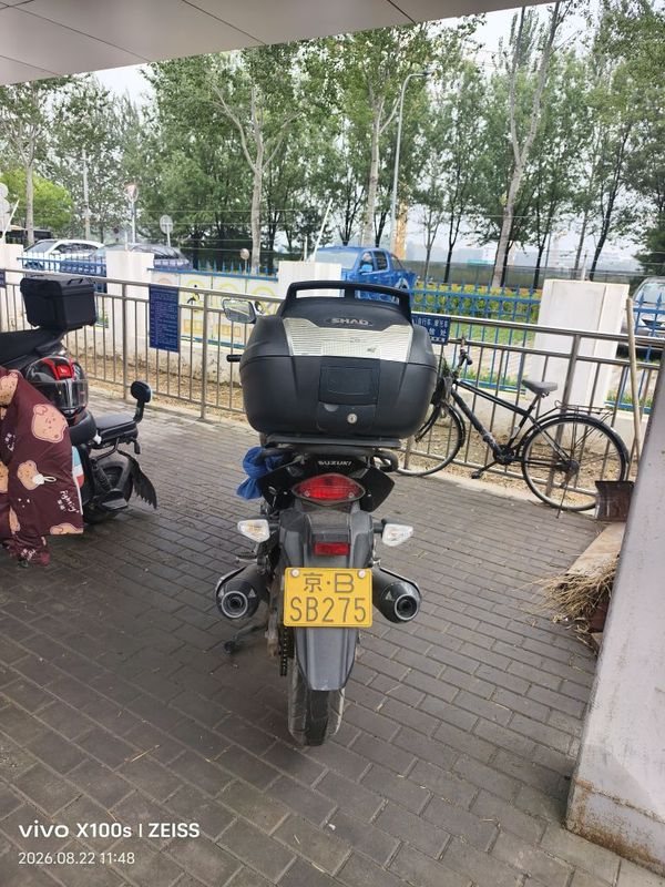二手豪爵铃木骊驰 GW250