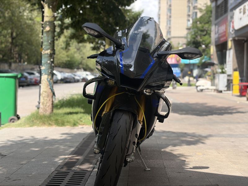 二手雅马哈YZF-R1