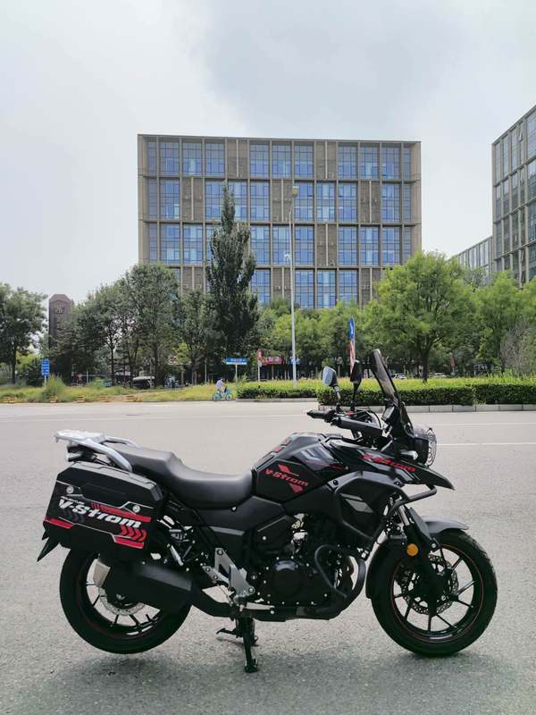 二手豪爵铃木DL250