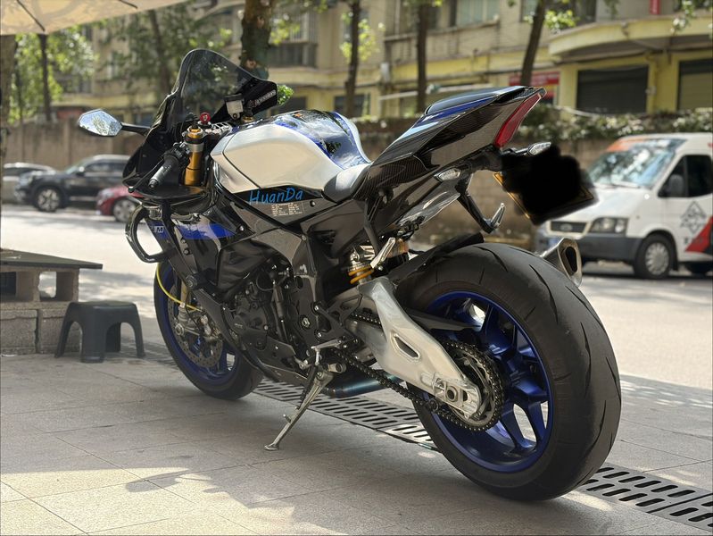 二手雅马哈YZF-R1