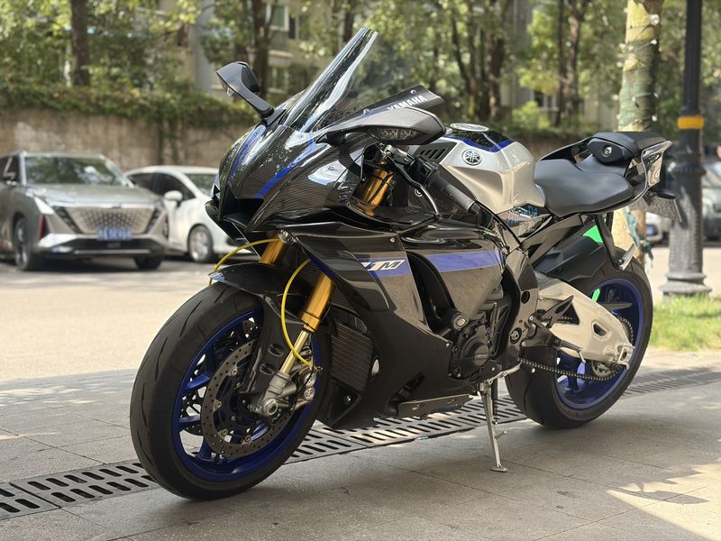 二手雅马哈YZF-R1