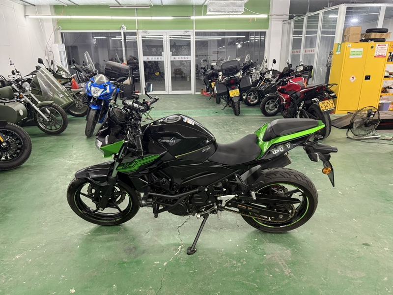 二手川崎Z400