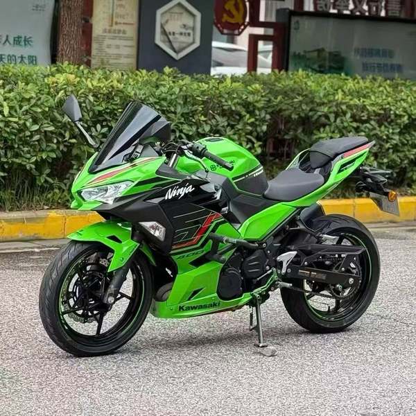 二手川崎Ninja 400