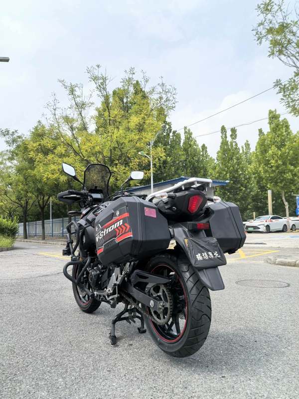 二手豪爵铃木DL250