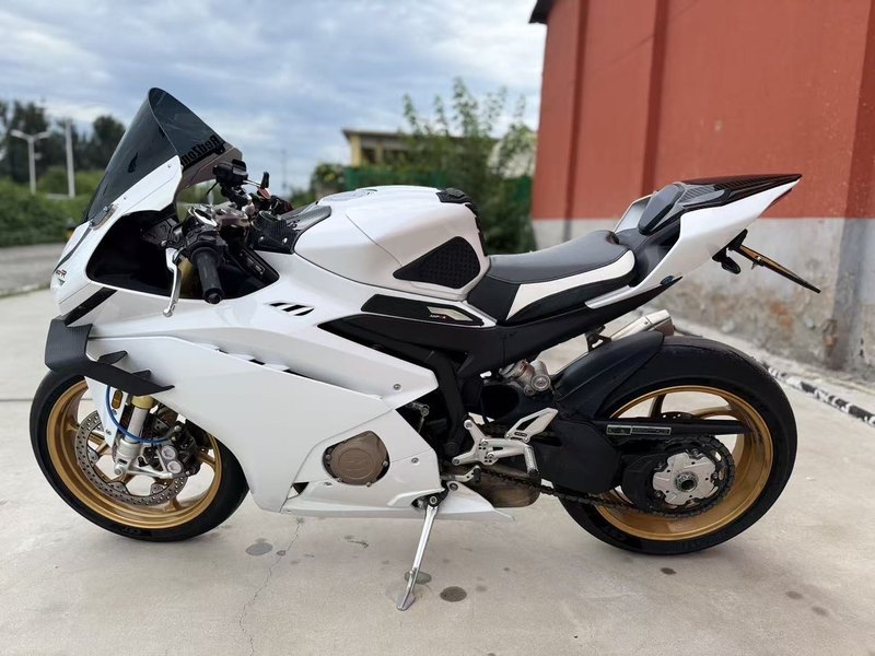 二手张雪机车500RR