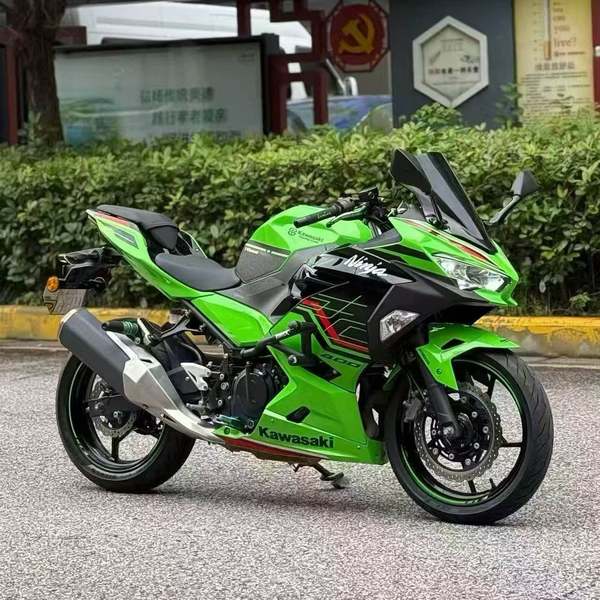 二手川崎Ninja 400