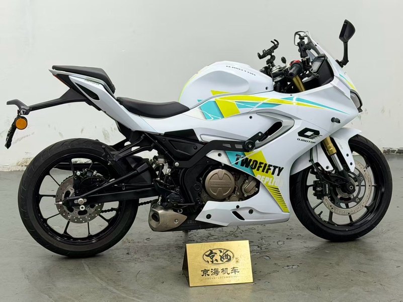 二手QJMOTOR赛250