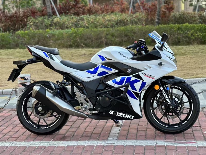 二手豪爵铃木GSX250R