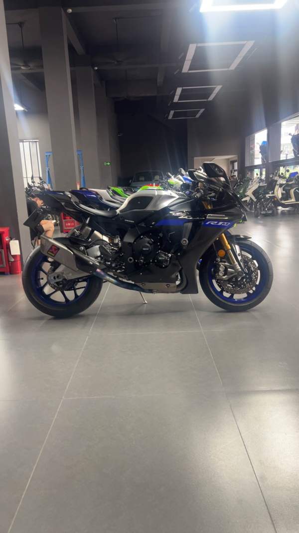 二手雅马哈YZF-R1
