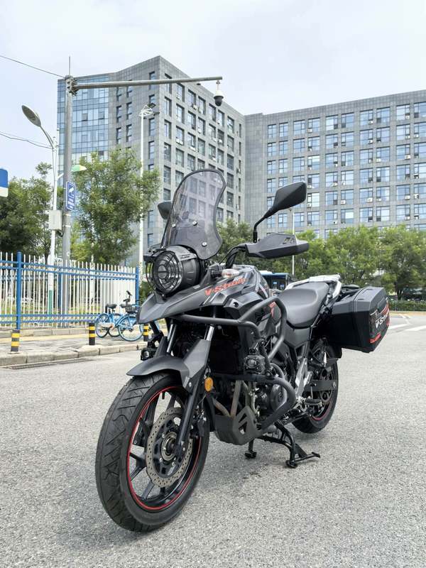 二手豪爵铃木DL250