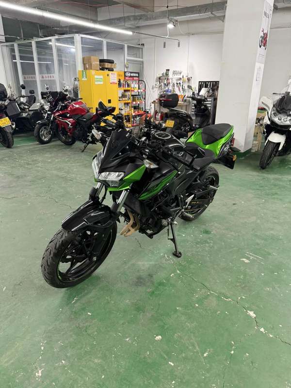 二手川崎Z400