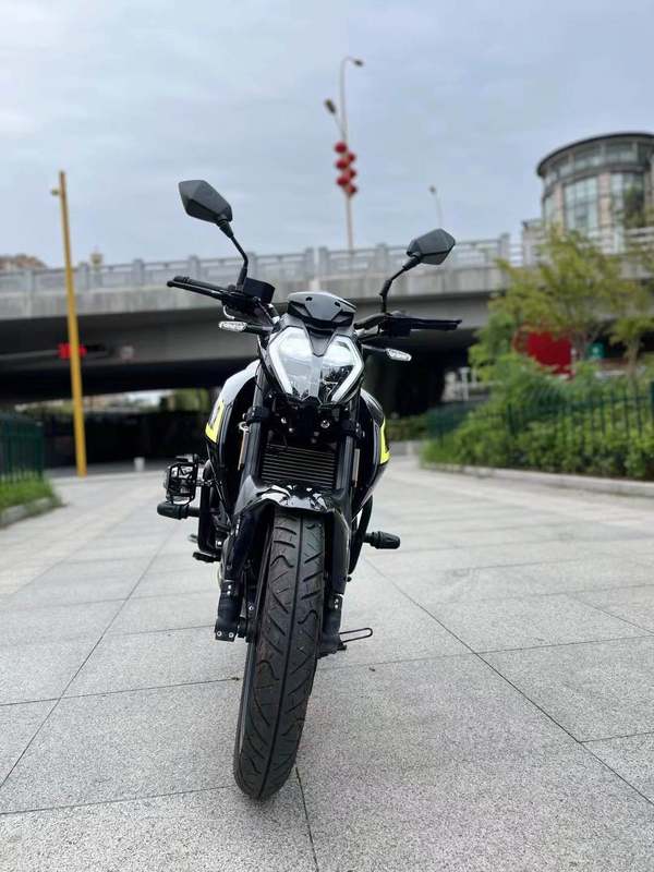 二手贝纳利小迅龙 BN150S