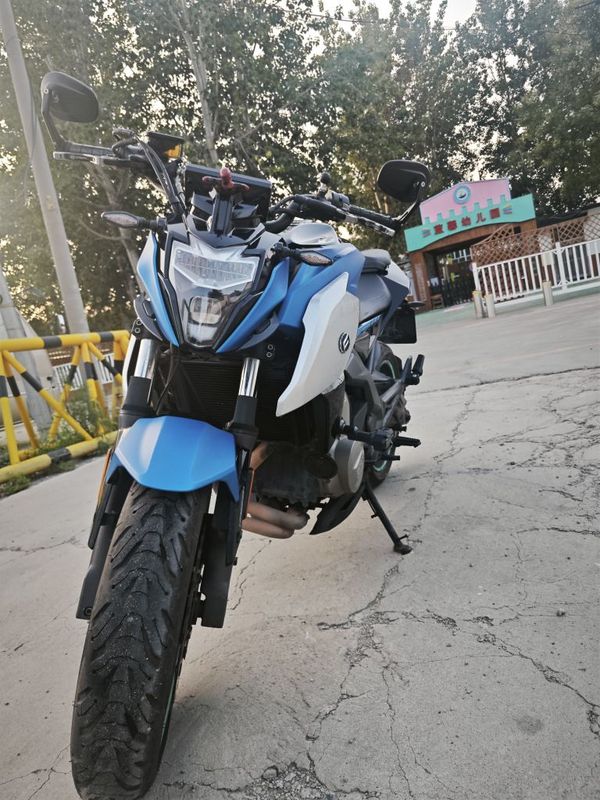 二手春风650NK