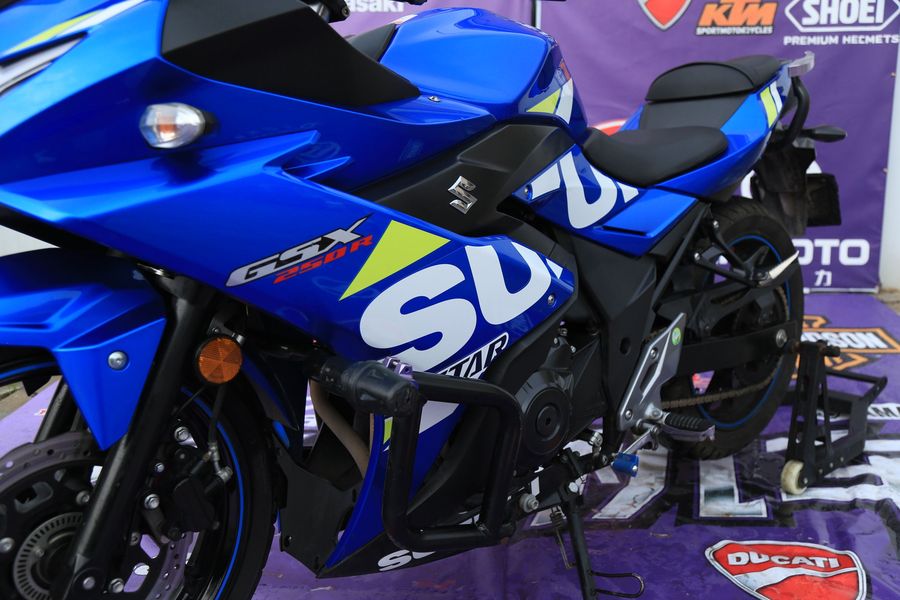 二手豪爵铃木GSX250R
