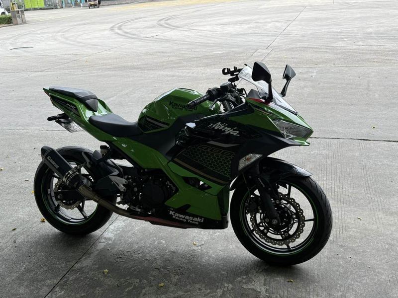 二手川崎Ninja 400