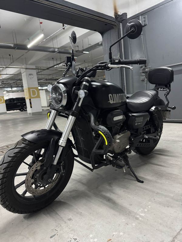 二手QJMOTOR闪300
