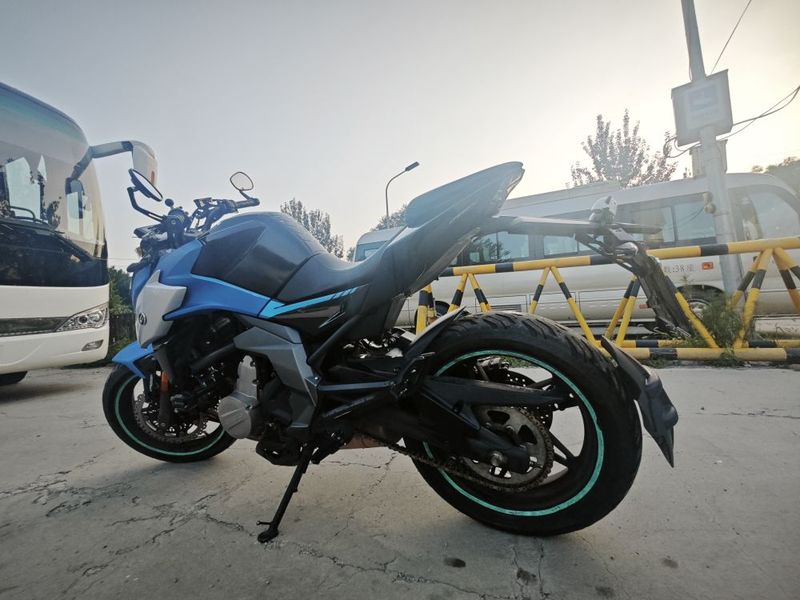 二手春风650NK