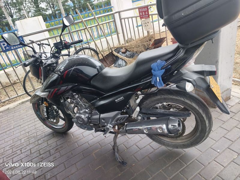 二手豪爵铃木骊驰 GW250