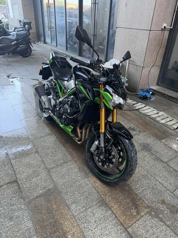 二手川崎Z900
