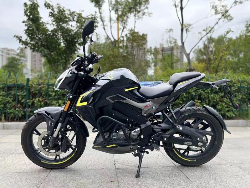 二手贝纳利小迅龙 BN150S