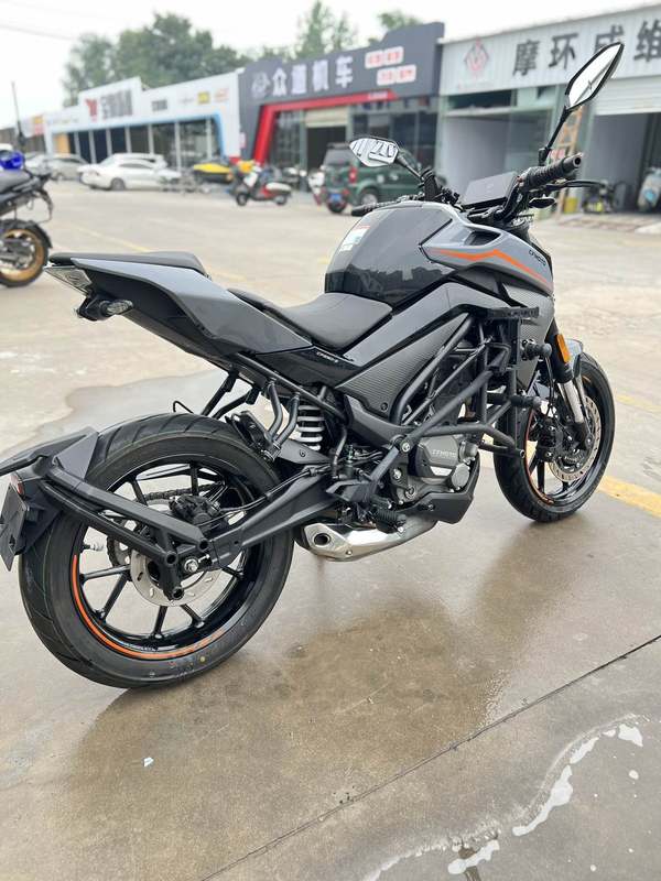 二手春风250NK