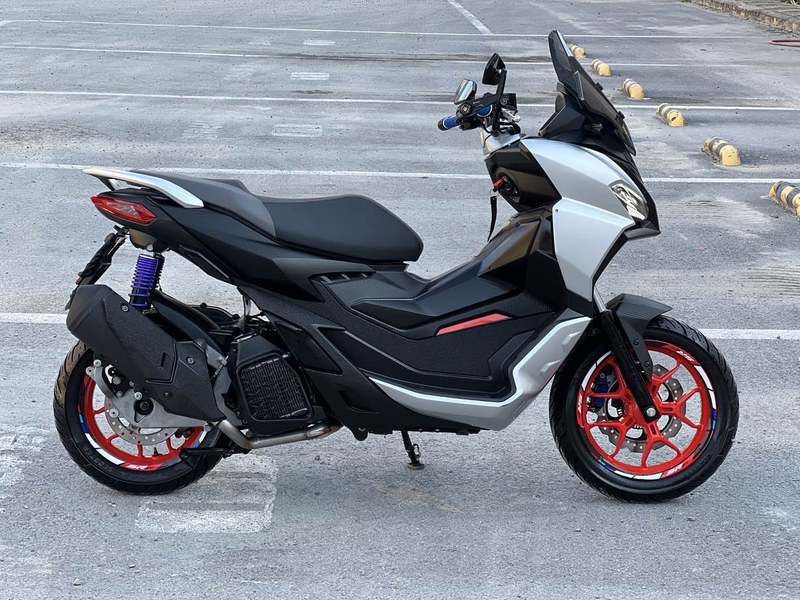 二手阿普利亚SR GT 200