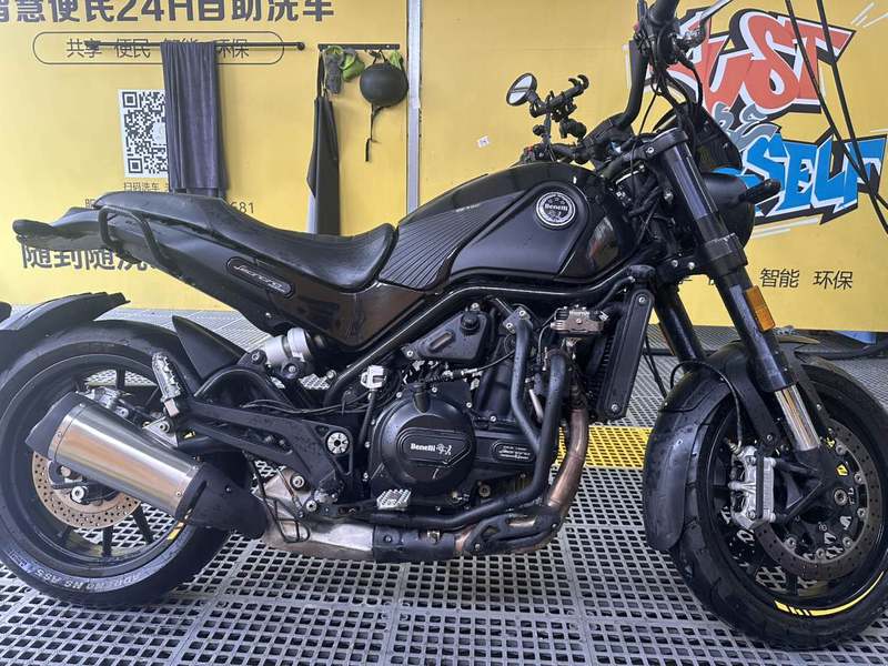 二手贝纳利幼狮 Leoncino 500