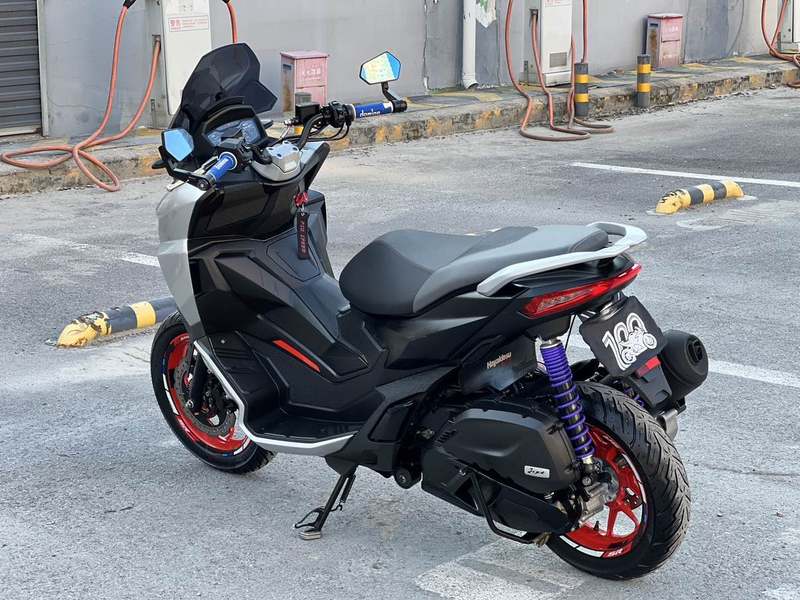 二手阿普利亚SR GT 200