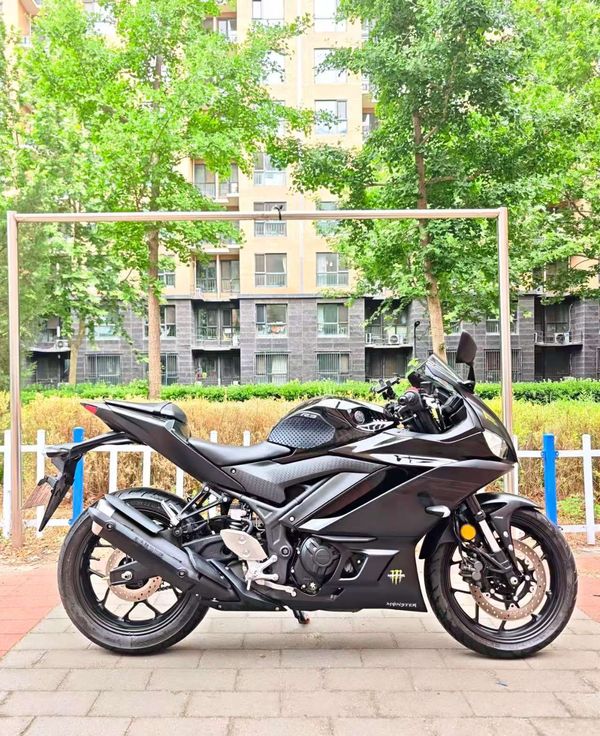 二手雅马哈YZF-R3