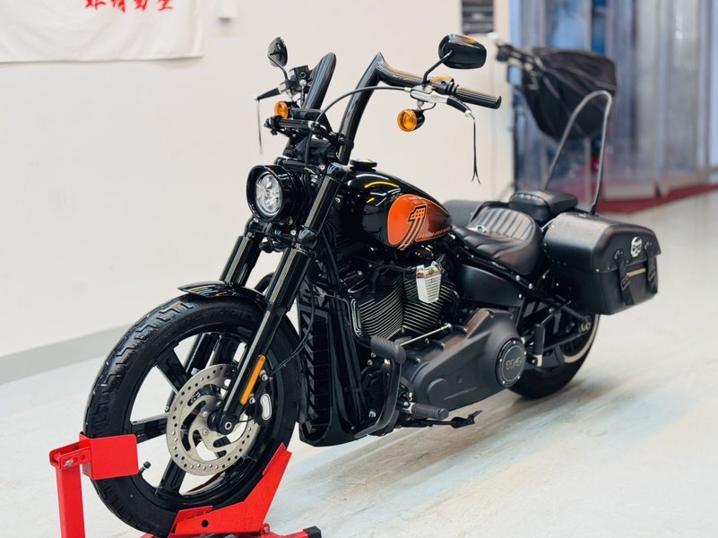 二手哈雷戴维森街霸 Street Bob