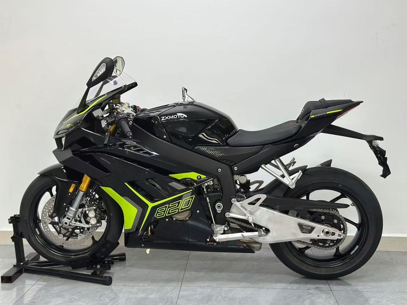 二手张雪机车820RR