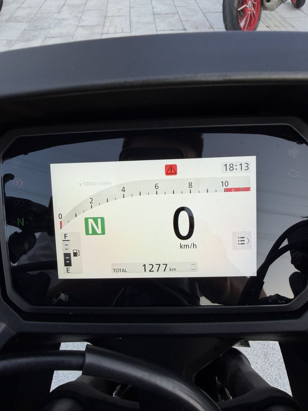 二手本田CBR400R