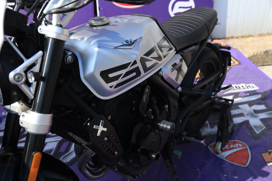 二手高金GK500