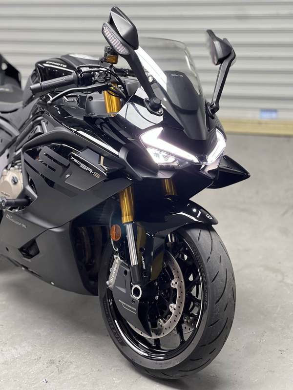 二手春风750SR-S