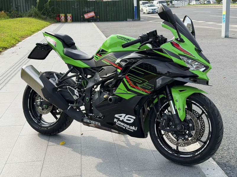 二手川崎ZX-4R