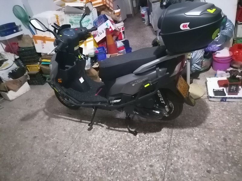 二手豪爵虎鲨VX125