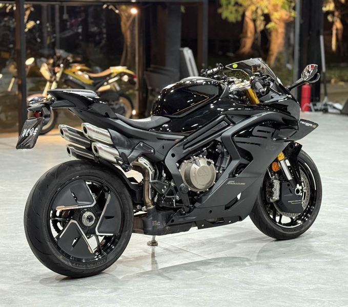 二手春风750SR-S