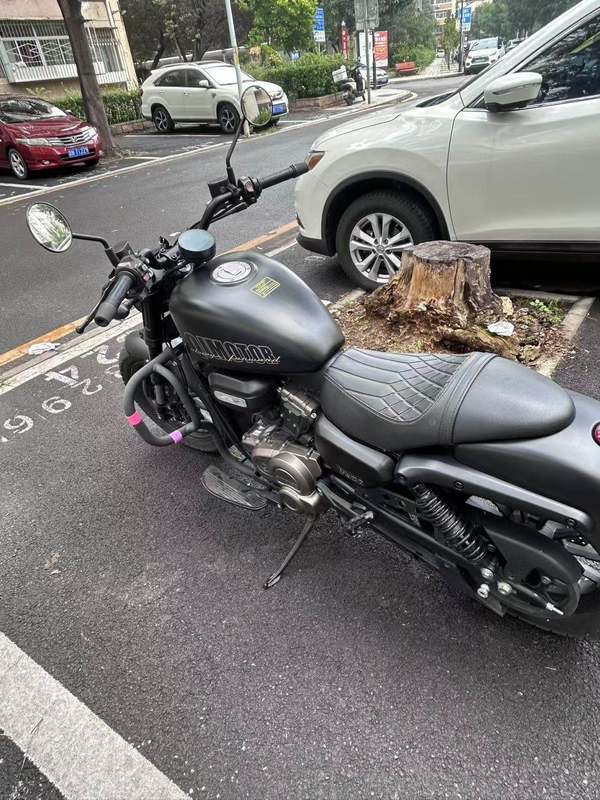 二手QJMOTOR闪300