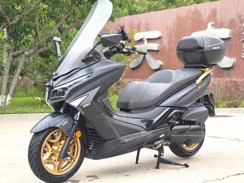 二手光阳赛艇 250